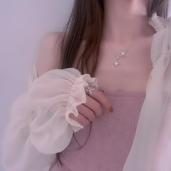 NEW 14K WT Gold Plated Diamond Star Necklace b - Picture 2 of 4